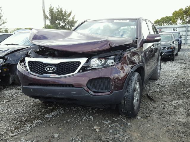 5XYKT3A19DG348968 - 2013 KIA SORENTO LX MAROON photo 2