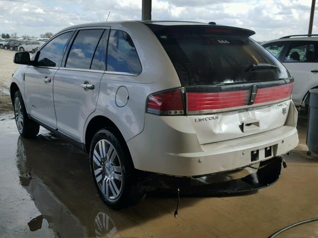 2LMDU68C19BJ12843 - 2009 LINCOLN MKX WHITE photo 3