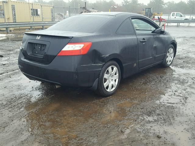 2HGFG11638H542619 - 2008 HONDA CIVIC LX BLACK photo 4