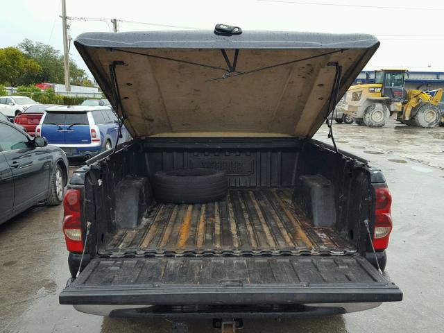 2GCEC19V241339273 - 2004 CHEVROLET SILVERADO BLACK photo 9