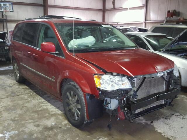 2A8HR54159R652925 - 2009 CHRYSLER TOWN & COU RED photo 1