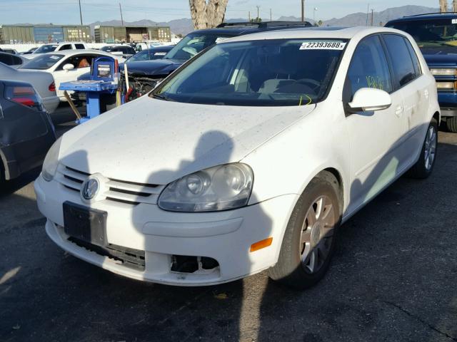 WVWDS71K87W231109 - 2007 VOLKSWAGEN RABBIT WHITE photo 2