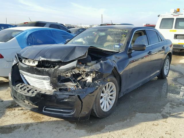 2C3CCAAG7EH127941 - 2014 CHRYSLER 300 BLACK photo 2