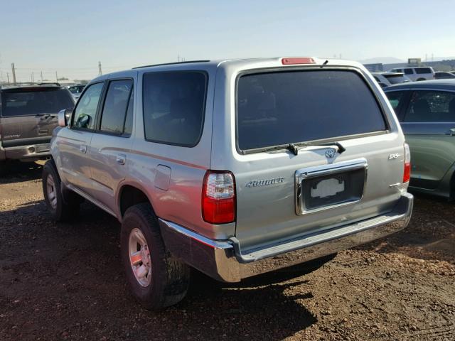 JT3GN86R720234745 - 2002 TOYOTA 4RUNNER SR GRAY photo 3