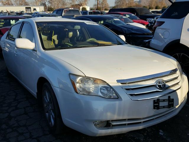 4T1BK36B17U218038 - 2007 TOYOTA AVALON XL WHITE photo 1