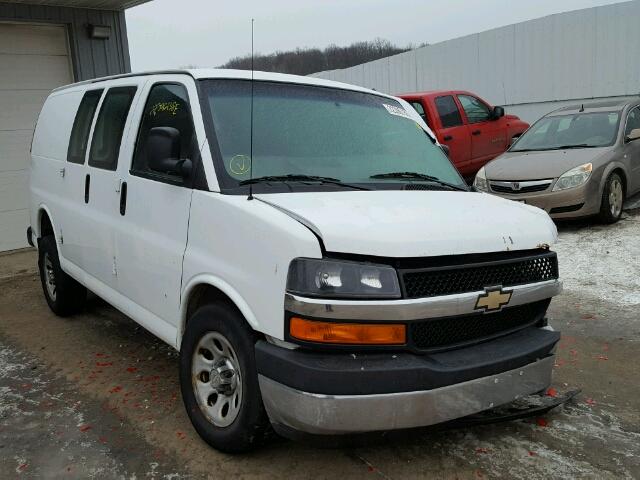 1GCSGAFX4B1177713 - 2011 CHEVROLET EXPRESS G1 WHITE photo 1