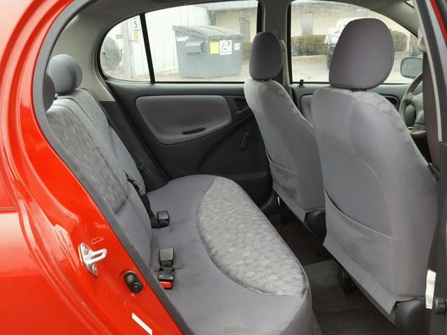 JTDBT123X20227020 - 2002 TOYOTA ECHO RED photo 6