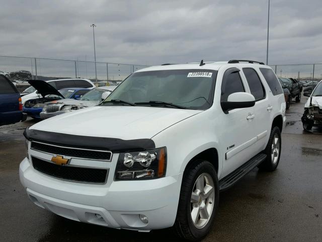 1GNFK13087R111446 - 2007 CHEVROLET TAHOE K150 WHITE photo 2