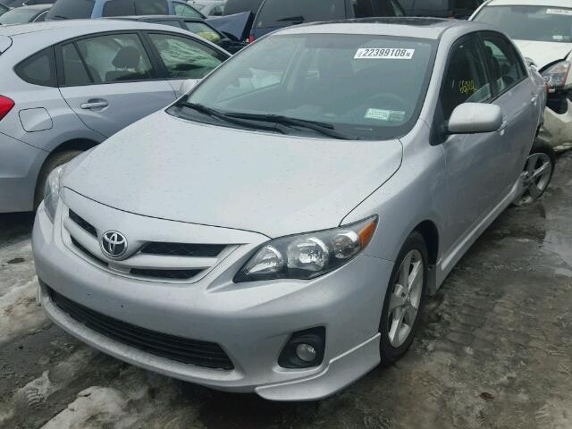 2T1BU4EE5CC836177 - 2012 TOYOTA COROLLA BA SILVER photo 2