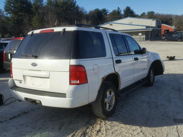 1FMZU73E04UC07025 - 2004 FORD EXPLORER X WHITE photo 4