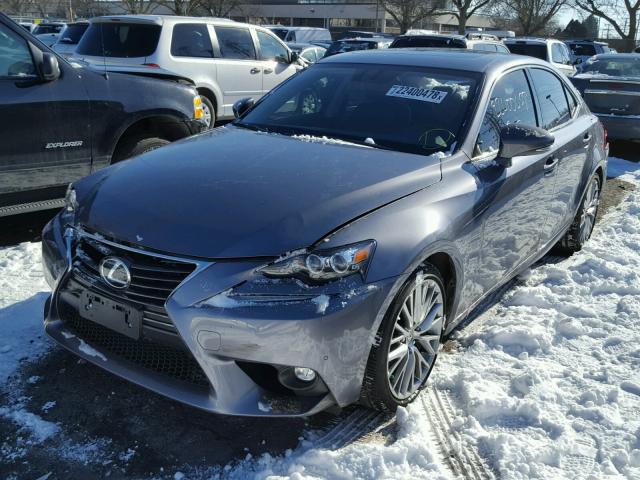 JTHCM1D26G5011583 - 2016 LEXUS IS 300 GRAY photo 2