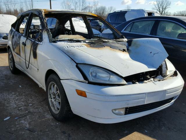 3FAFP37342R126765 - 2002 FORD FOCUS ZX5 WHITE photo 1