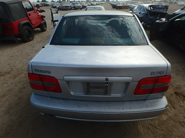 YV1LS61J1Y2630606 - 2000 VOLVO S70 BASE SILVER photo 10