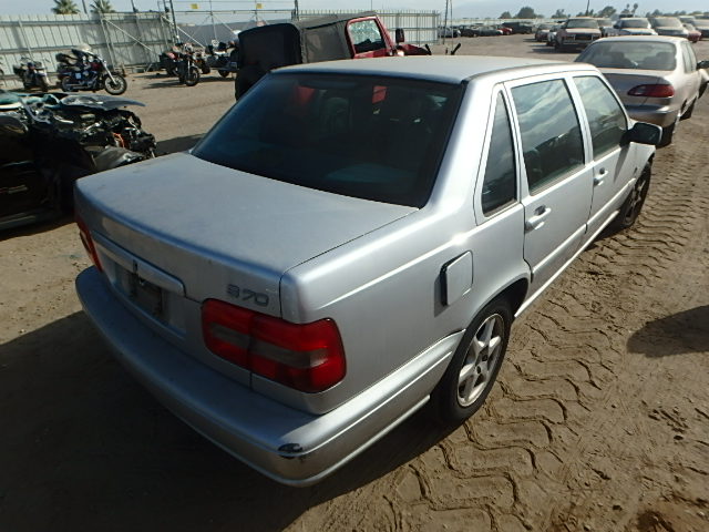 YV1LS61J1Y2630606 - 2000 VOLVO S70 BASE SILVER photo 4