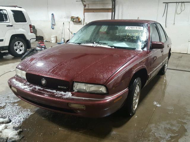 2G4WB52K2T1490218 - 1996 BUICK REGAL CUST RED photo 2