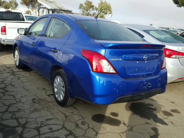 3N1CN7AP4HL801700 - 2017 NISSAN VERSA S BLUE photo 3