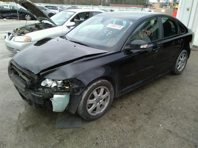 YV1MS382492465850 - 2009 VOLVO S40 2.4I BLACK photo 2