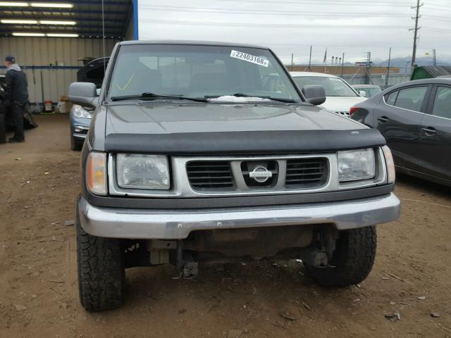 1N6ED27Y2YC367815 - 2000 NISSAN FRONTIER C GRAY photo 9