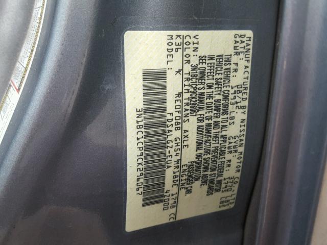 3N1BC1CP9CK296067 - 2012 NISSAN VERSA S GRAY photo 10