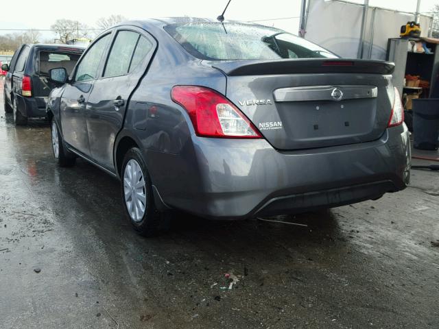 3N1CN7AP1HL861711 - 2017 NISSAN VERSA S GRAY photo 3