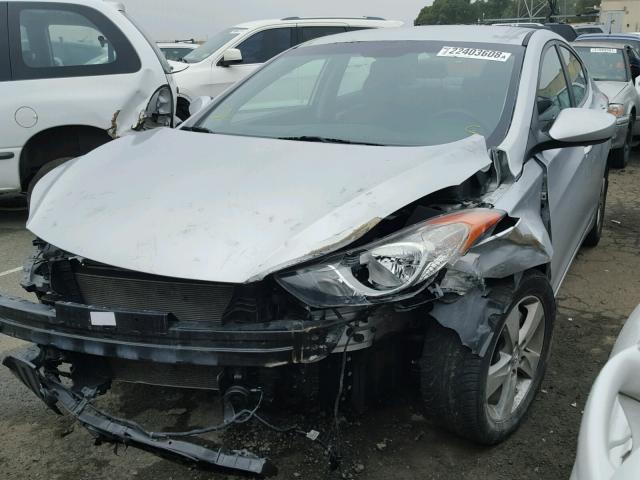 KMHDH4AEXCU440103 - 2012 HYUNDAI ELANTRA GL SILVER photo 2