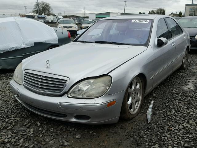WDBNG78J52A226294 - 2002 MERCEDES-BENZ S 600 SILVER photo 2