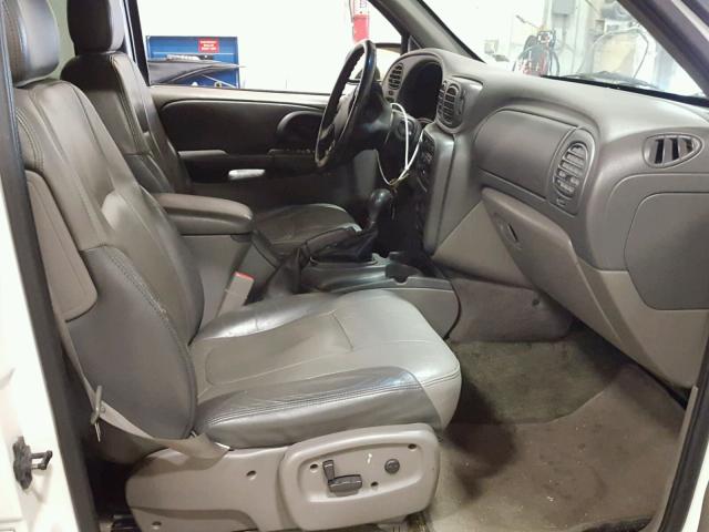 1GNDT13S822459500 - 2002 CHEVROLET TRAILBLAZE WHITE photo 5