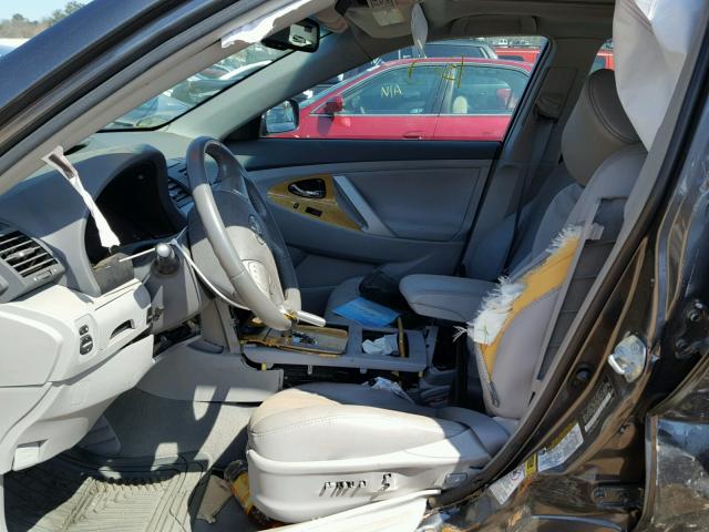 4T1BK46K37U036332 - 2007 TOYOTA CAMRY NEW GRAY photo 5