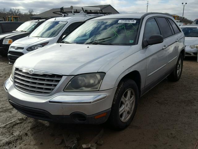 2C4GM68414R625905 - 2004 CHRYSLER PACIFICA SILVER photo 2