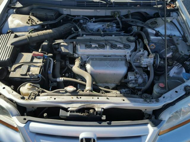 JHMCG66882C013829 - 2002 HONDA ACCORD EX SILVER photo 7