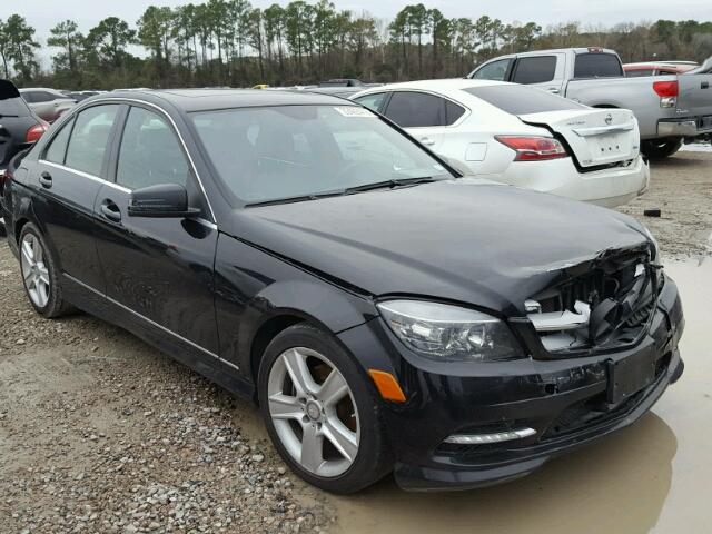 WDDGF5EB4BA520970 - 2011 MERCEDES-BENZ C 300 BLACK photo 1