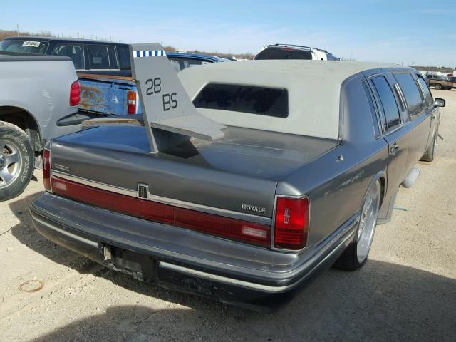 1LNLM81W4RY649670 - 1994 LINCOLN TOWN CAR E GRAY photo 4