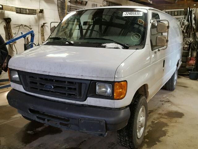 1FTSS34L87DB48442 - 2007 FORD ECONOLINE WHITE photo 2