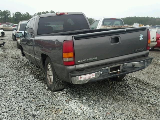 2GCEC19V0Y1261713 - 2000 CHEVROLET SILVERADO GRAY photo 3