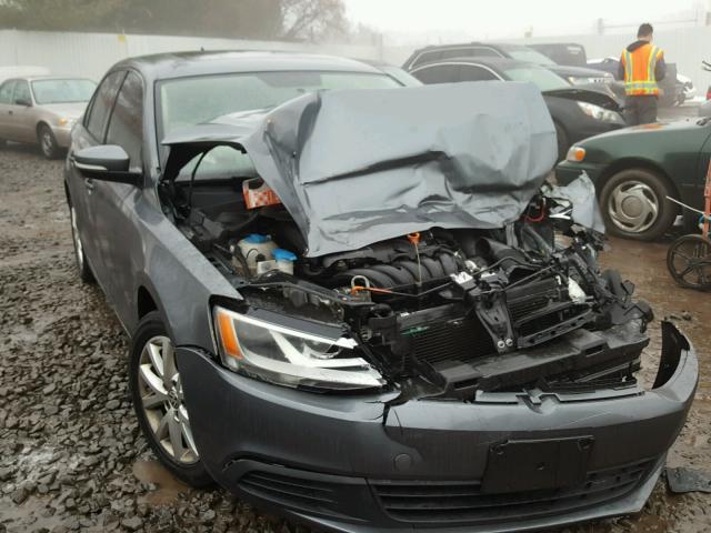 3VWDZ7AJ0BM319273 - 2011 VOLKSWAGEN JETTA SE SILVER photo 1