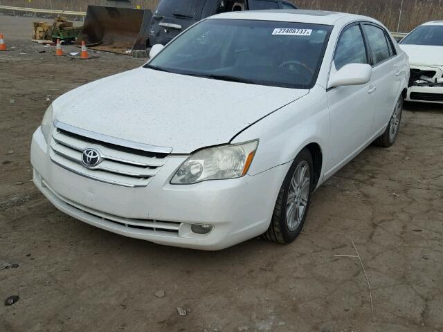 4T1BK36B26U143879 - 2006 TOYOTA AVALON XL WHITE photo 2