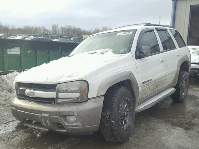 1GNDT13S932311051 - 2003 CHEVROLET TRAILBLAZE WHITE photo 2