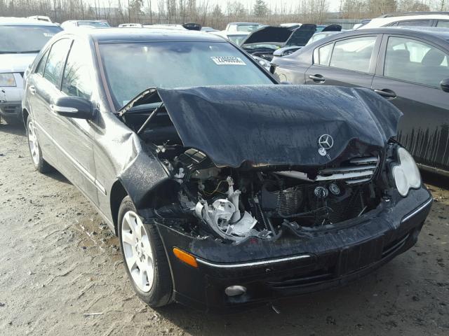 WDBRF61J05F570423 - 2005 MERCEDES-BENZ C 240 BLACK photo 1