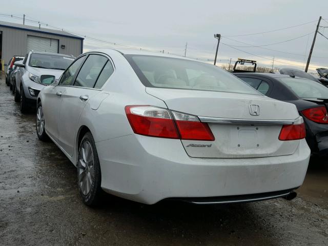 1HGCR2F76FA003296 - 2015 HONDA ACCORD EX WHITE photo 3