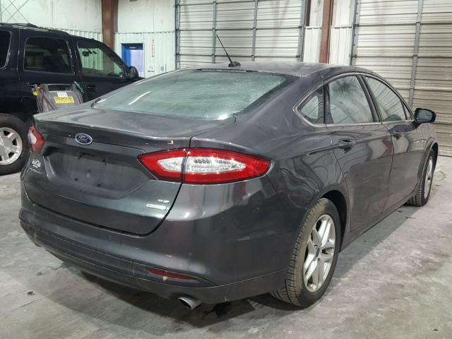 3FA6P0HD7GR404250 - 2016 FORD FUSION SE GRAY photo 4