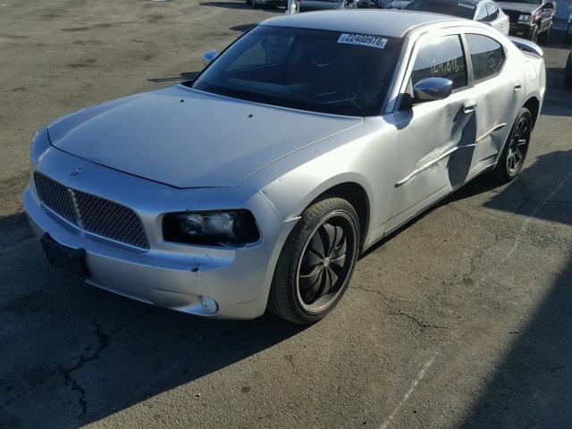 2B3KA43R37H786293 - 2007 DODGE CHARGER SE SILVER photo 2