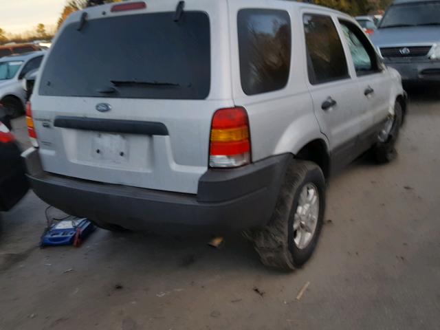 1FMCU03194KA98392 - 2004 FORD ESCAPE XLT GRAY photo 4