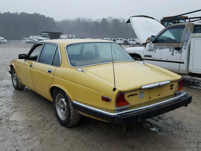 JAULN49C304974 - 1979 JAGUAR XJ6 YELLOW photo 3