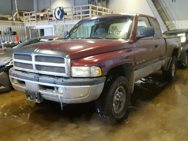 1B7HF13Z9YJ123593 - 2000 DODGE RAM 1500 MAROON photo 2