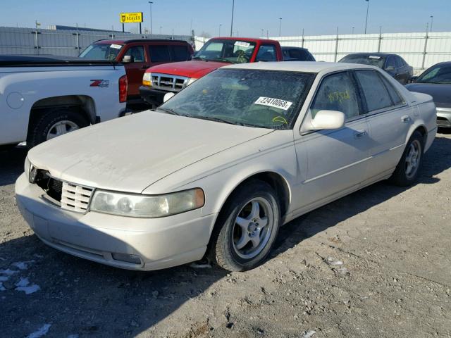 1G6KS54Y63U138416 - 2003 CADILLAC SEVILLE SL WHITE photo 2