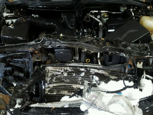 5GZCZ23D64S850575 - 2004 SATURN VUE BLACK photo 7