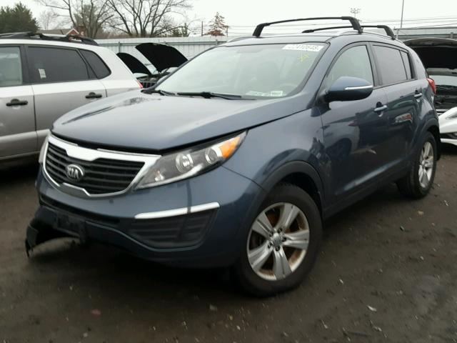 KNDPB3A24D7449740 - 2013 KIA SPORTAGE B BLUE photo 2