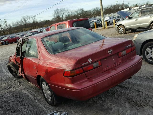 JT2BG22K0W0262245 - 1998 TOYOTA CAMRY CE RED photo 3