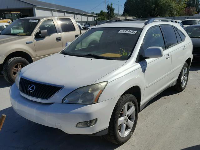 2T2GA31U95C040942 - 2005 LEXUS RX 330 WHITE photo 2