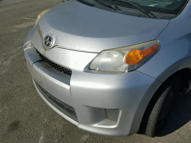 JTKKU4B40C1016954 - 2012 TOYOTA SCION XD SILVER photo 9